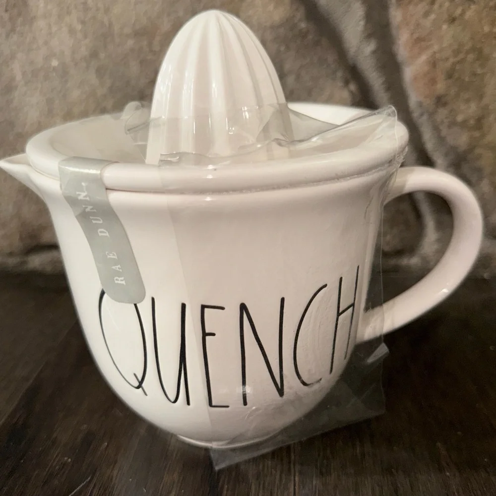 Rae Dunn Quench Juicer/Pitcher NEW